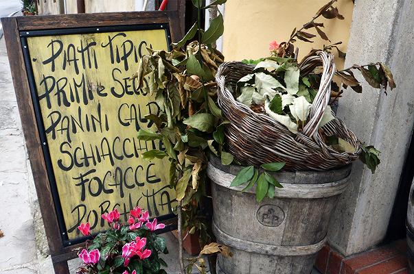 Antica Osteria di Montecarelli: siamo stati nel ristorante economico migliore d’Italia per TripAdvisor