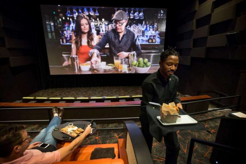 ipic-theater8