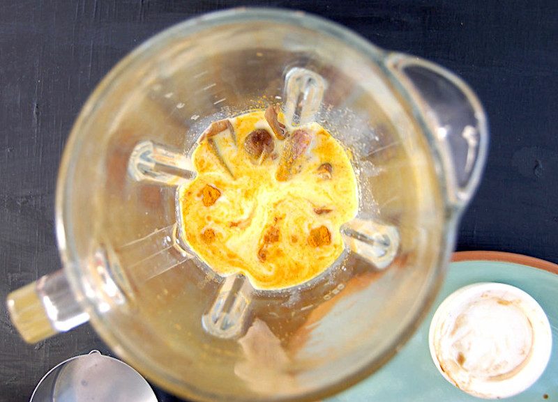 latte alla curcuma