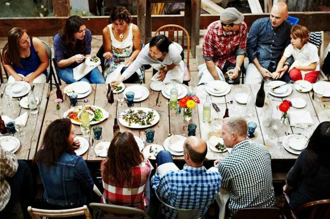 Tripadvisor apre al social eating per diventare l’AirBnB del cibo