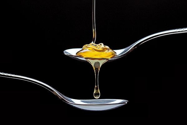 Frodi nel miele: come viene contraffatto il terzo prodotto più adulterato al mondo