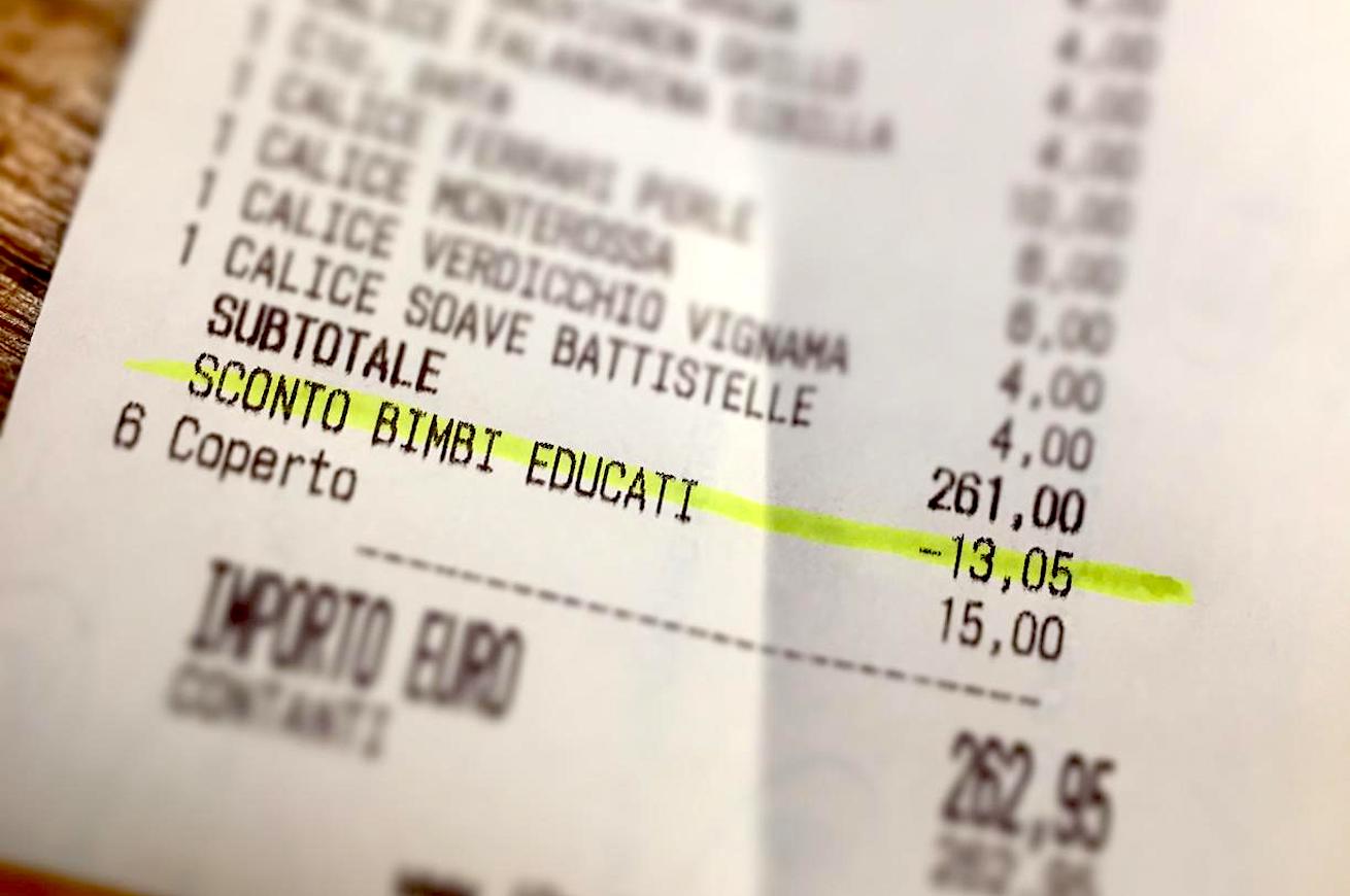 scontrino bimbi educati