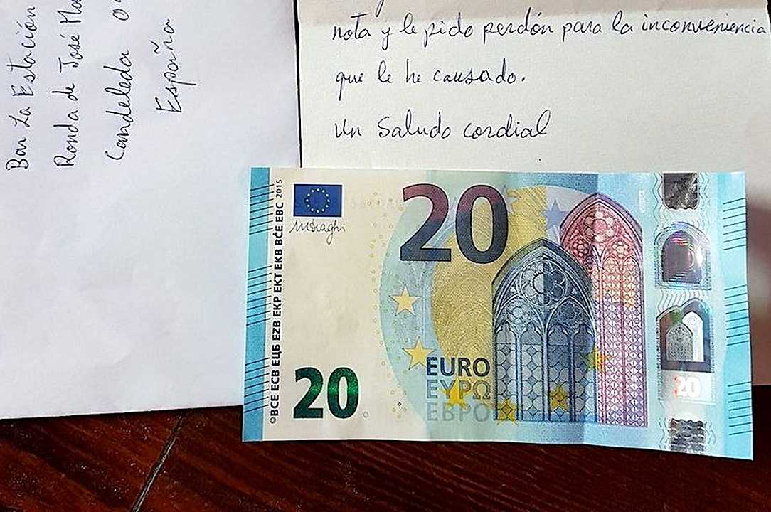 Il cliente di un ristorante ha inviato 20 euro scusandosi per non aver pagato