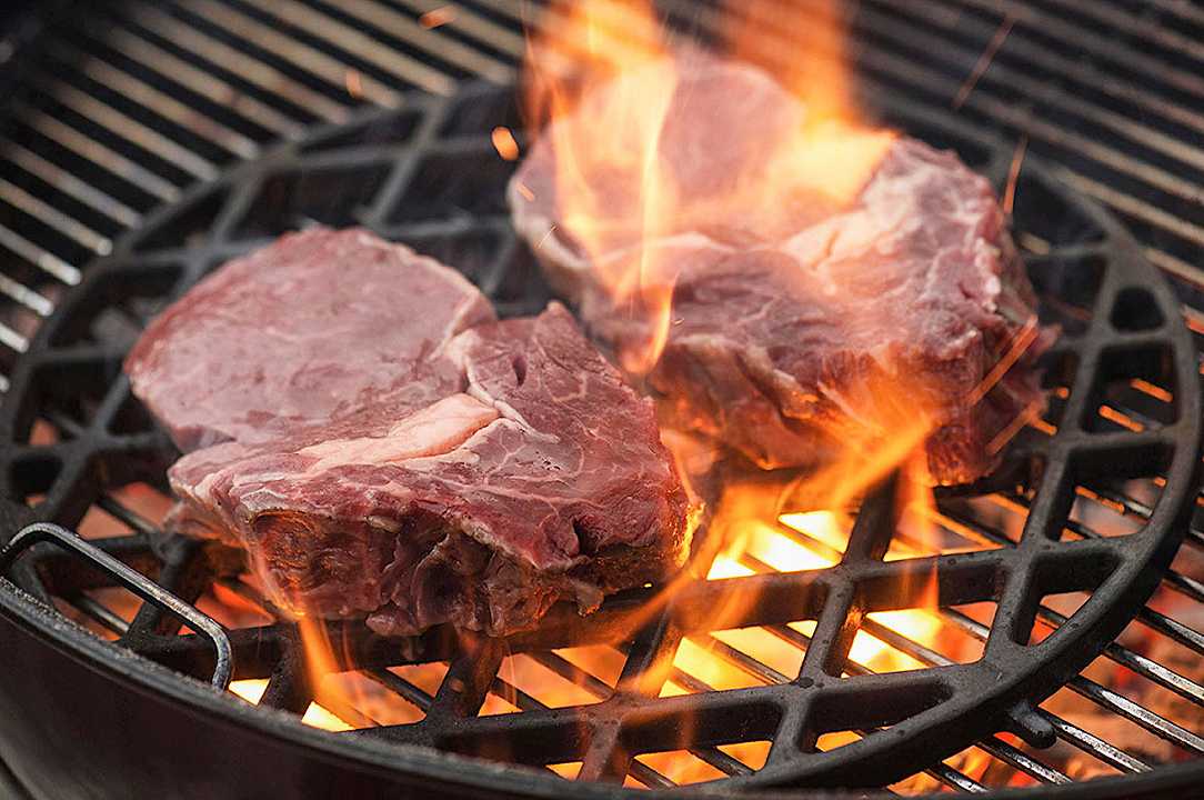 Si chiama reverse searing, è la cottura che rende insuperabile la bistecca
