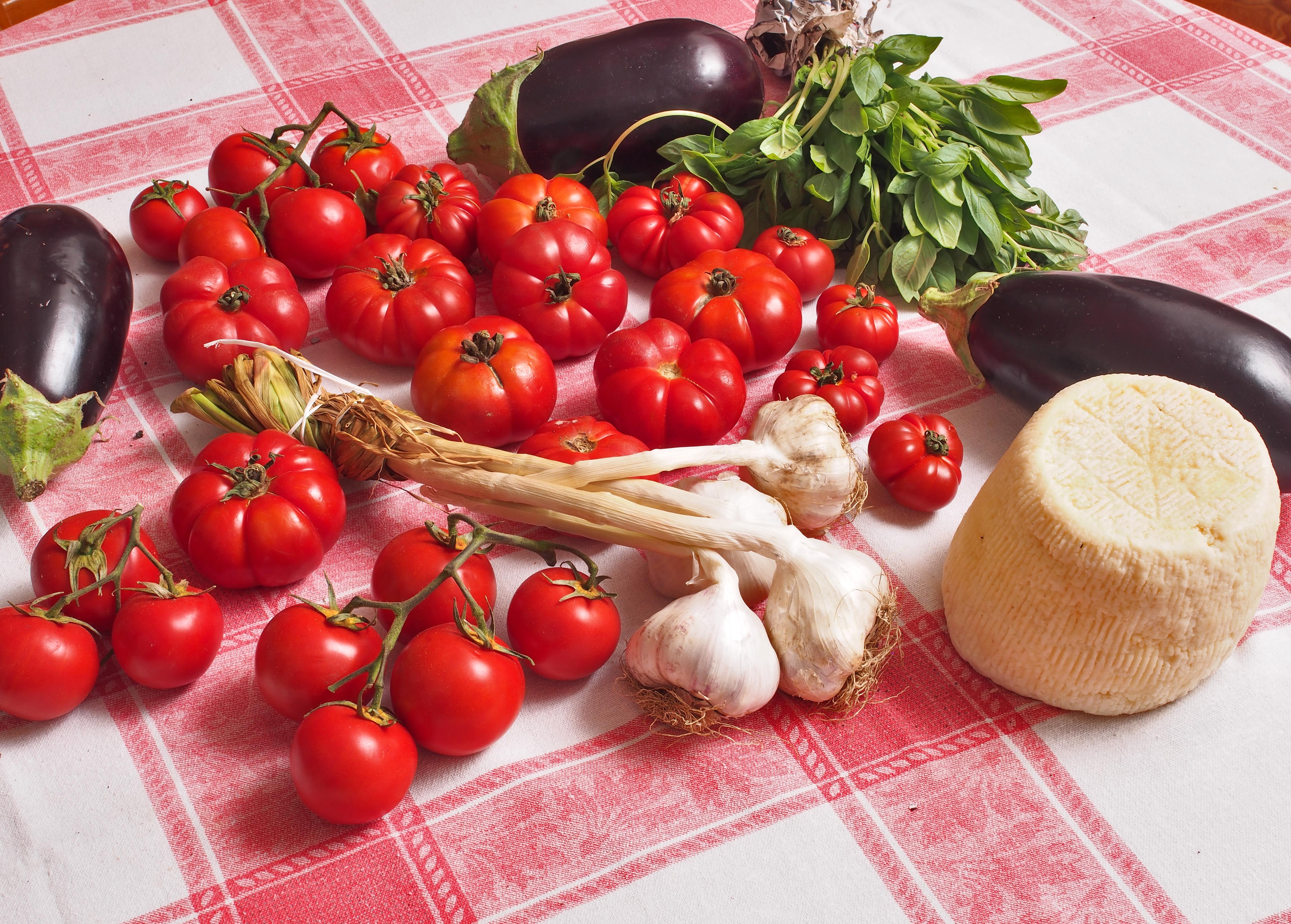 Ingredienti pasta alla Norma