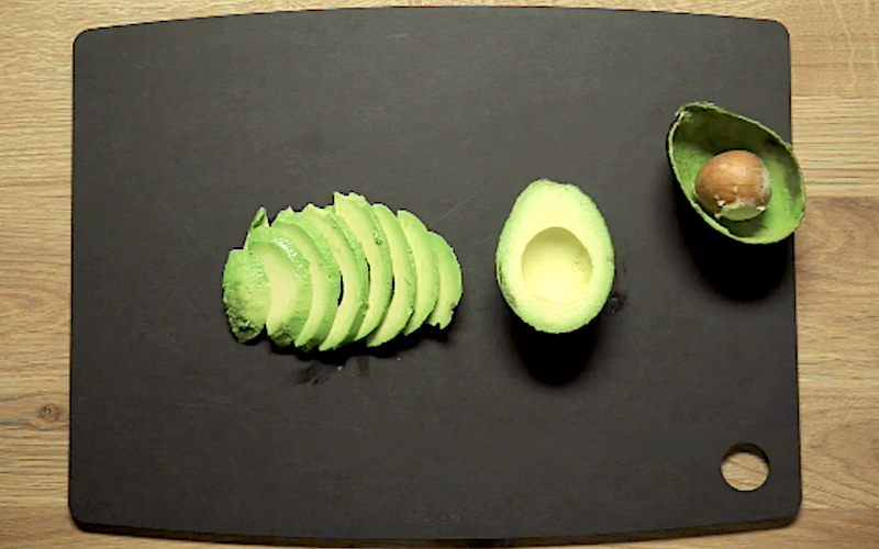 tagliare avocado