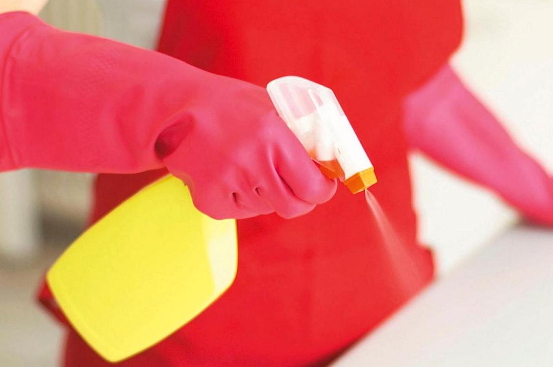 Come pulire i posti più sporchi delle vostre cucine