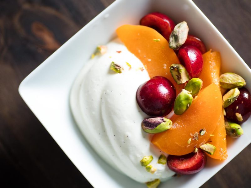 yogurt greco con frutta