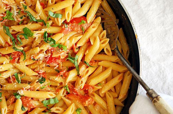 Riabilitiamo le penne alla vodka dall’ingiusta condizione di discredito