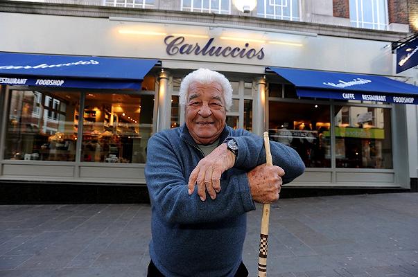 Muore Antonio Carluccio: se gli inglesi amano la cucina italiana è anche merito suo