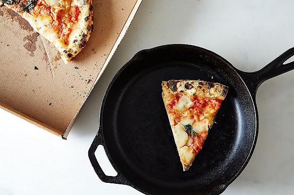 3 modi per riscaldare la pizza del giorno prima