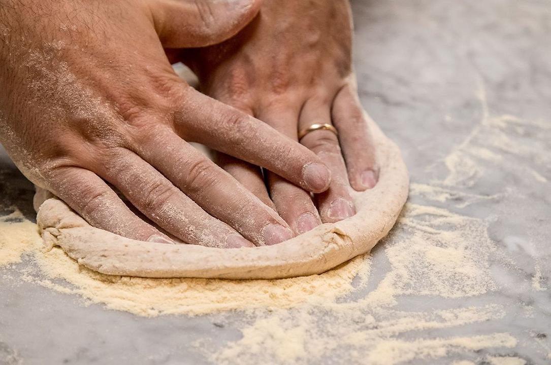 La pizza è patrimonio Unesco: venite a mangiarla in queste 10 pizzerie di Napoli