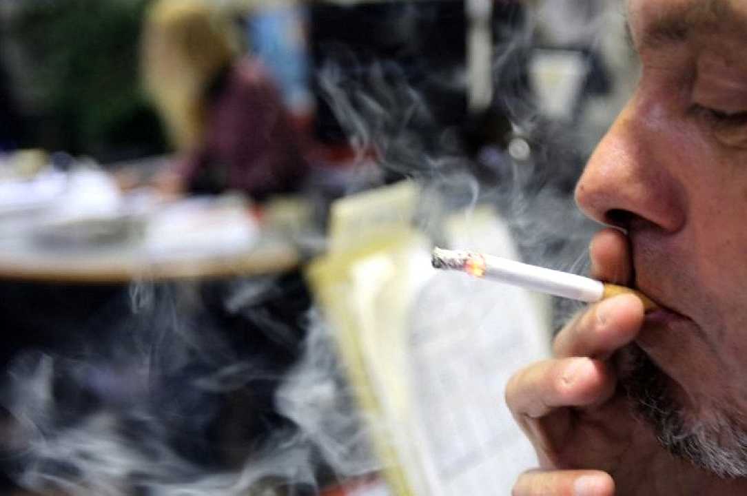 Ristoranti e bar in Austria vietano il fumo, da oggi