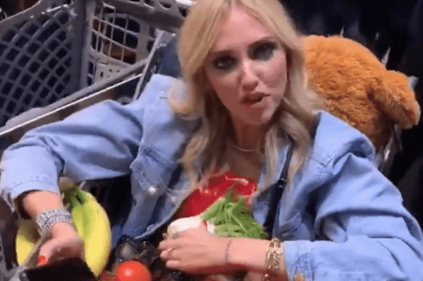 Flop al supermercato: per Chiara Ferragni e Fedez cercasi influencer esperto