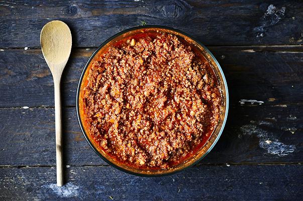 Figlia vegana condannata: voleva accoltellare la madre che faceva il ragù