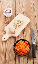 Tagliate carota e zenzero