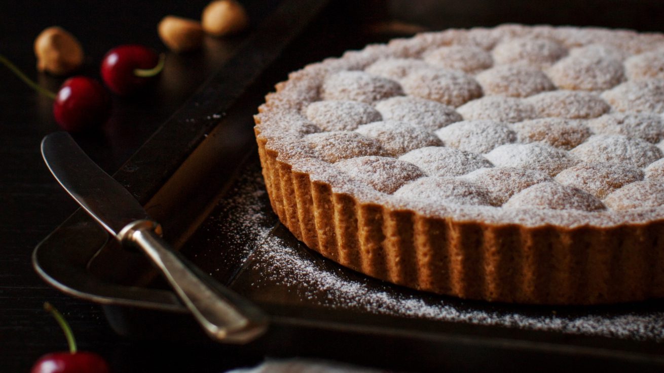 crostata-amaretti-amarene
