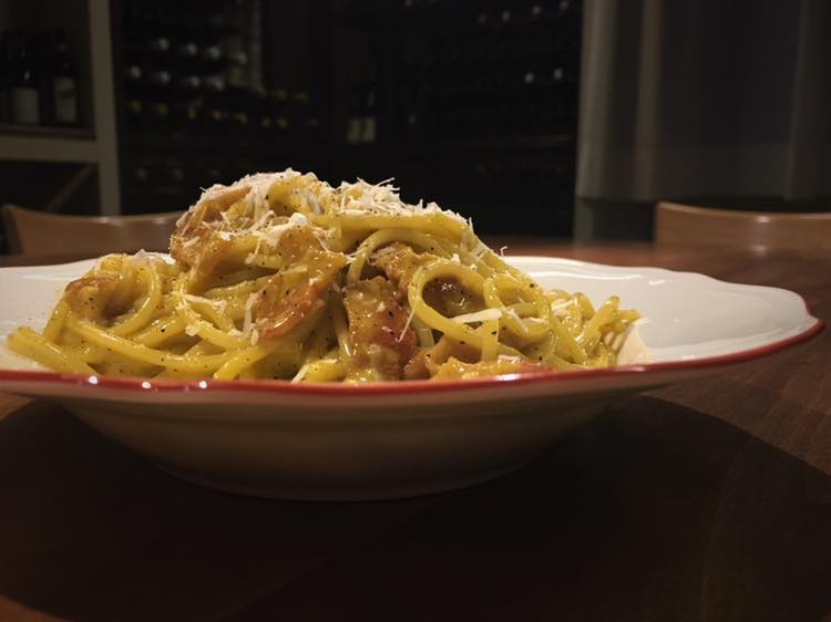 carbonara a roma; l'avvolgibile