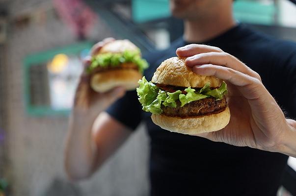 Burger King venderà gli Impossible Whopper, con la carne impossibile