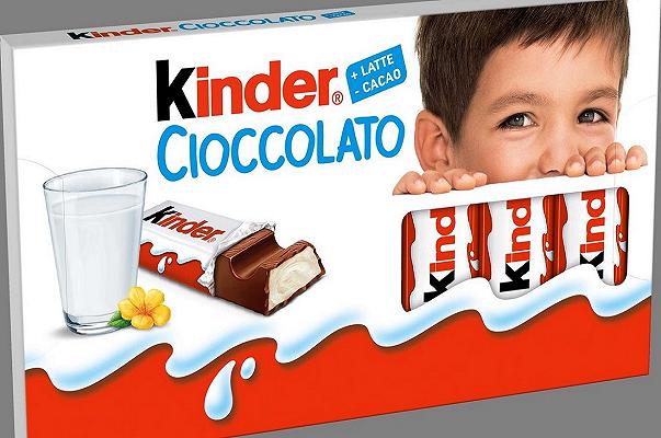 Kinder Cioccolato: il bambino è cambiato, dopo mezzo secolo diventa castano