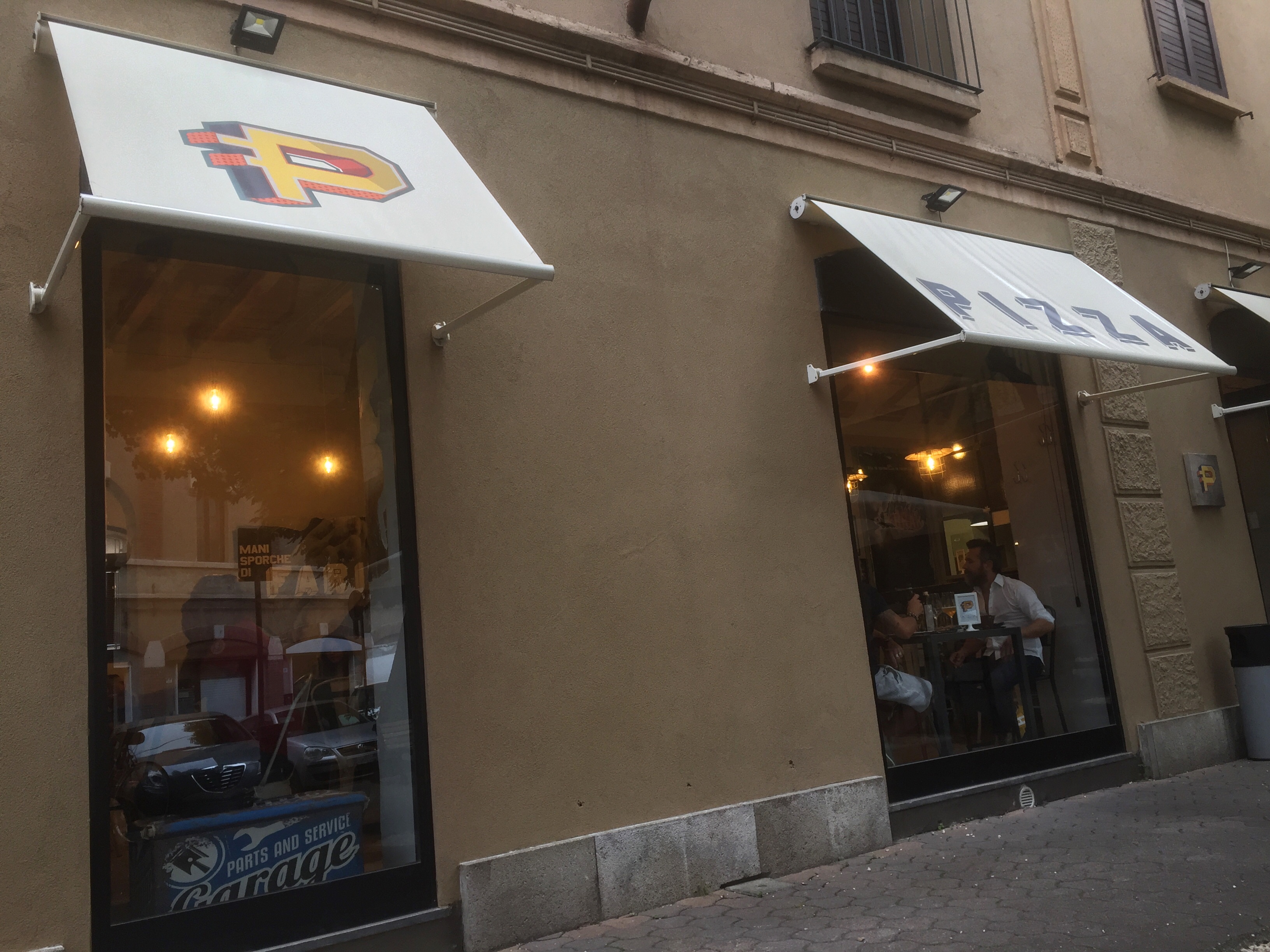 Pizzeria P a Lissone - Esterno del locale