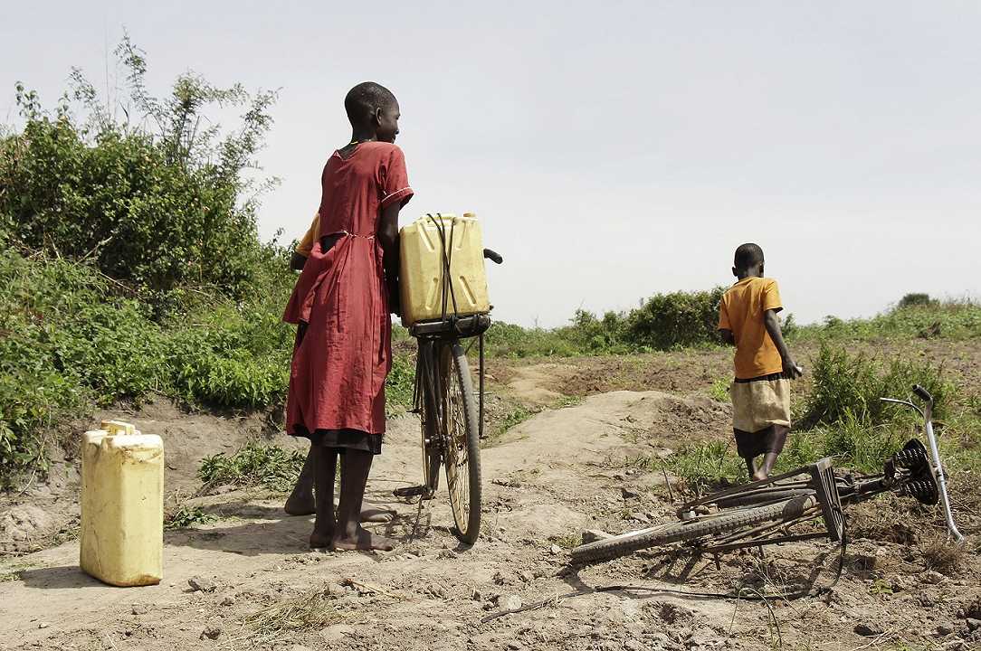 Etiopia, ospedali pieni di bambini malnutriti per la peggiore siccità degli ultimi 40 anni