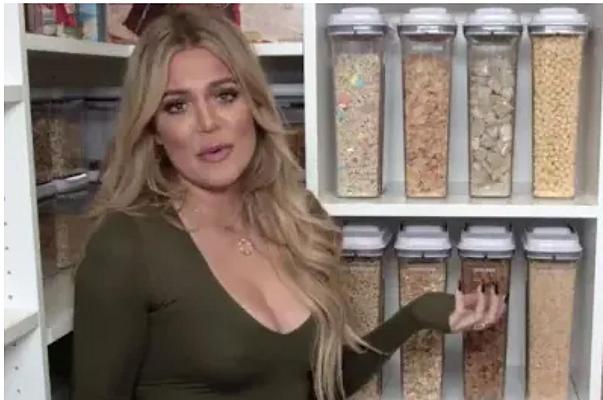 Khloé Kardashian e la cucina maniacale come una scarpiera da influencer