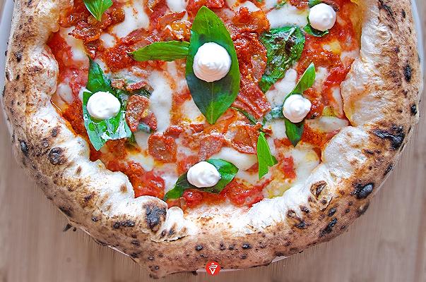 I Borboni Pizzeria: il nuovo menu by Valerio Iessi e Daniele Ferrara
