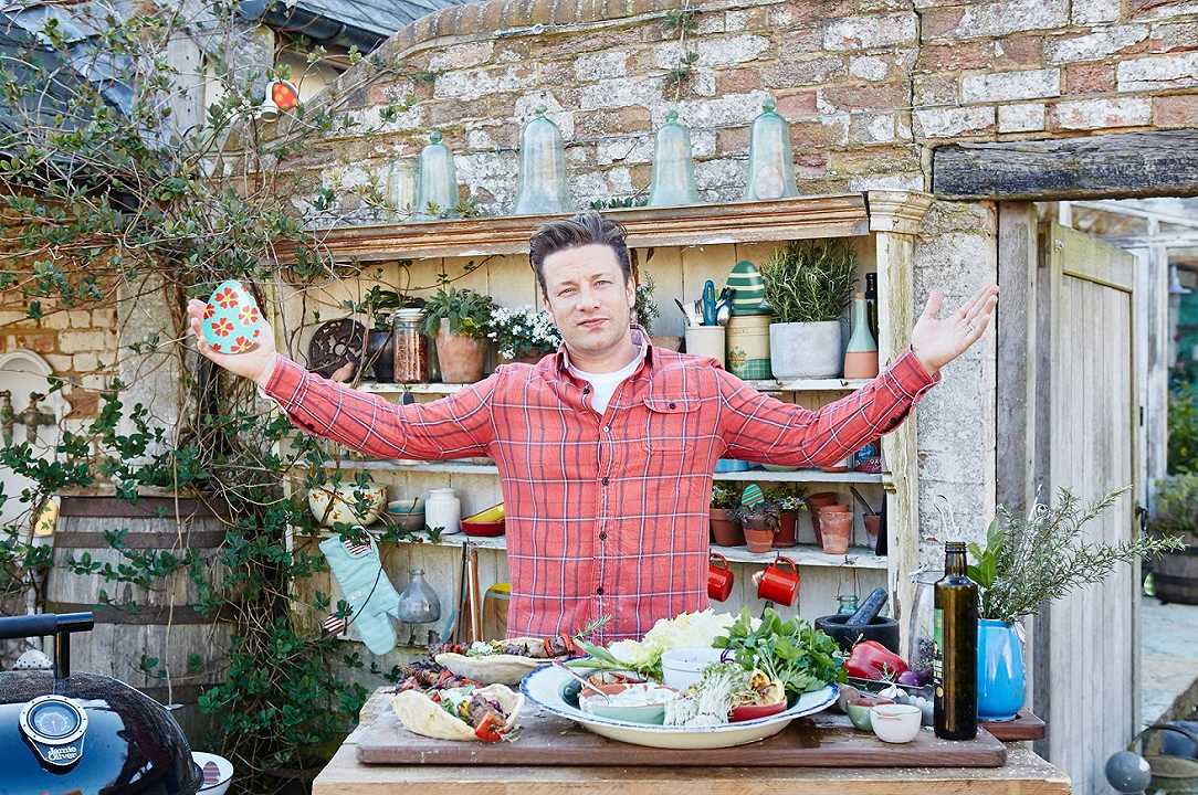 Jamie Oliver, dopo il crack finanziario, apre una nuova catena di ristoranti