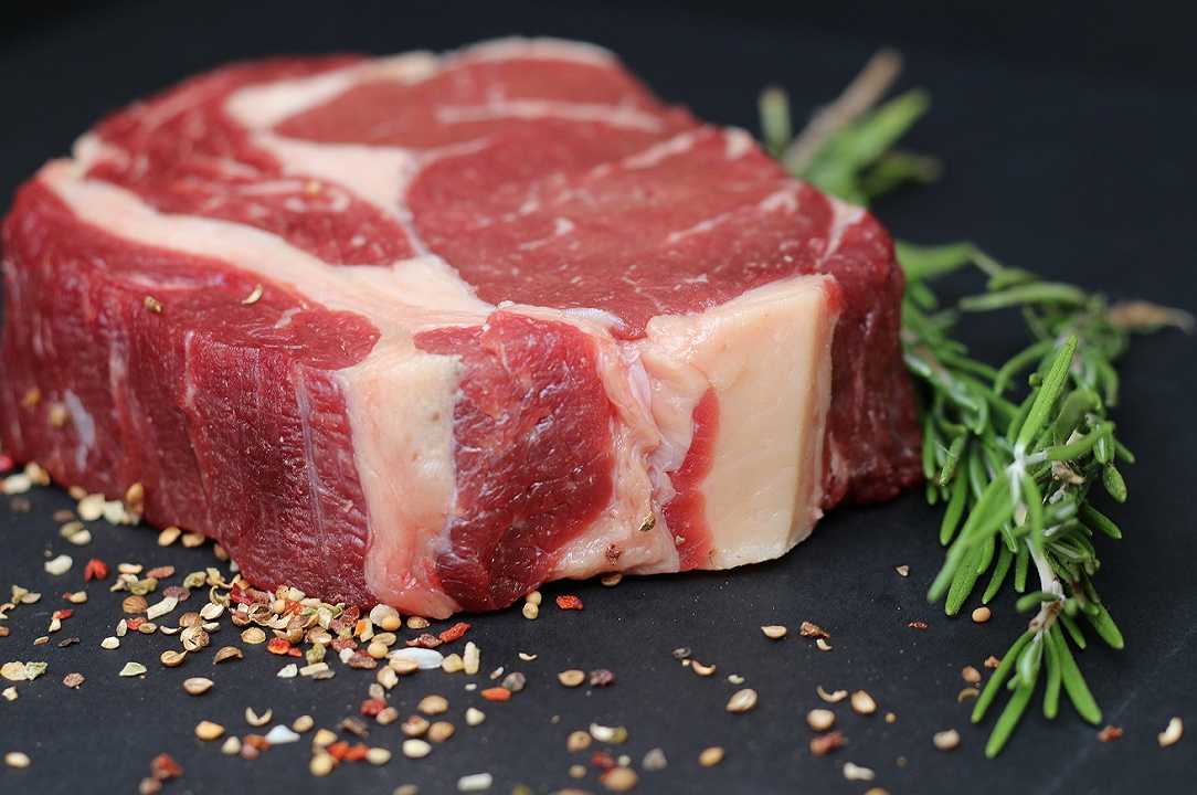 Torino: macellaio minacciato per ottenere carne gratis
