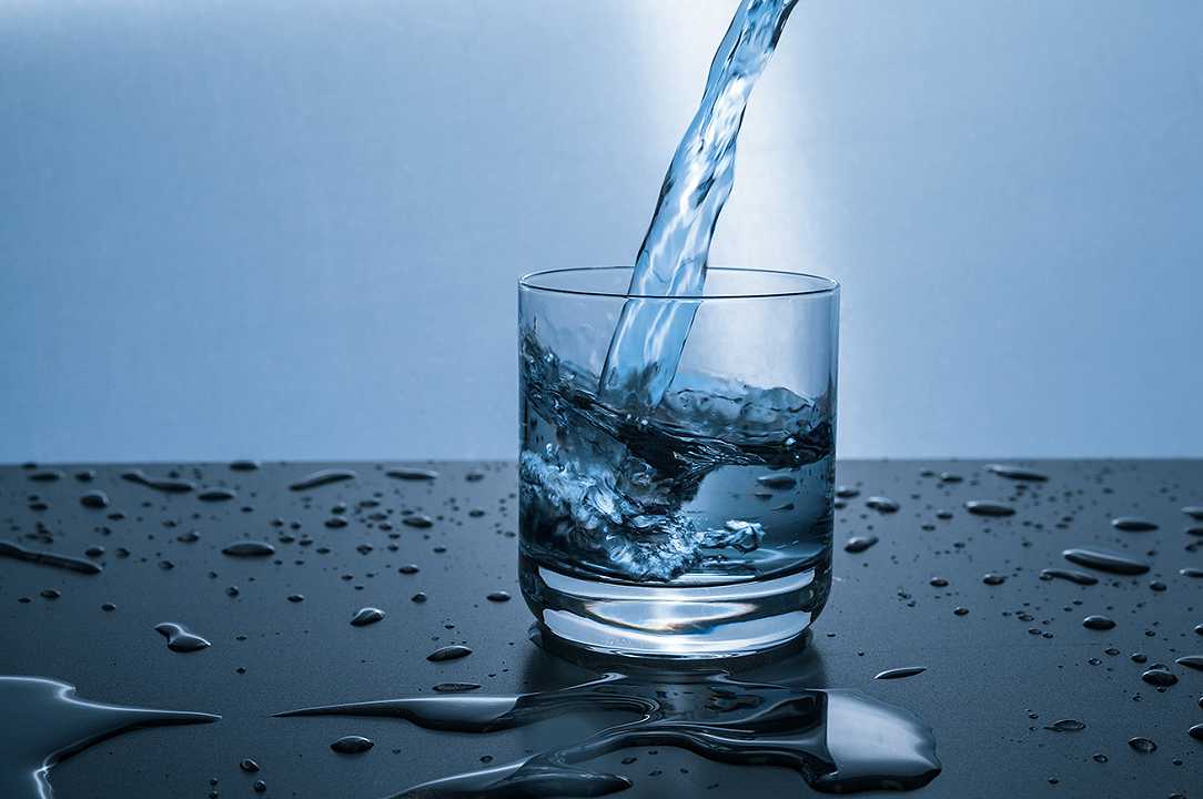 Dieta dell’acqua per perdere 1 kg al giorno
