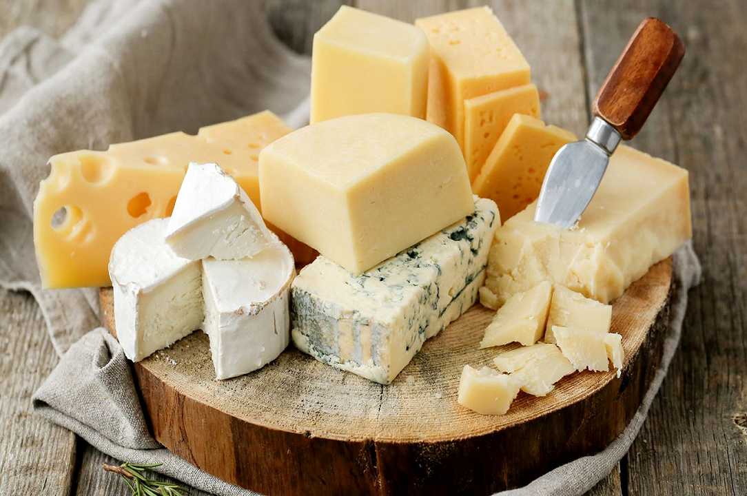 Report: stasera su Rai3 la lista secretata dei formaggi italiani prodotti con latte estero