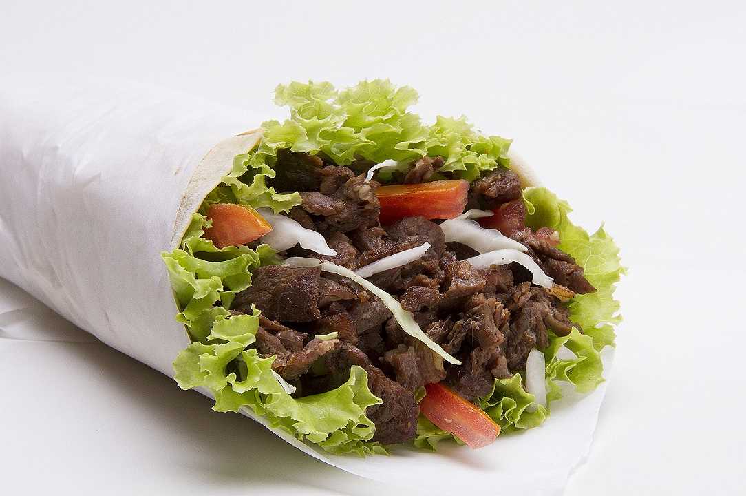 Torino: chiude Demir, il kebabbaro “slow” con carne italiana