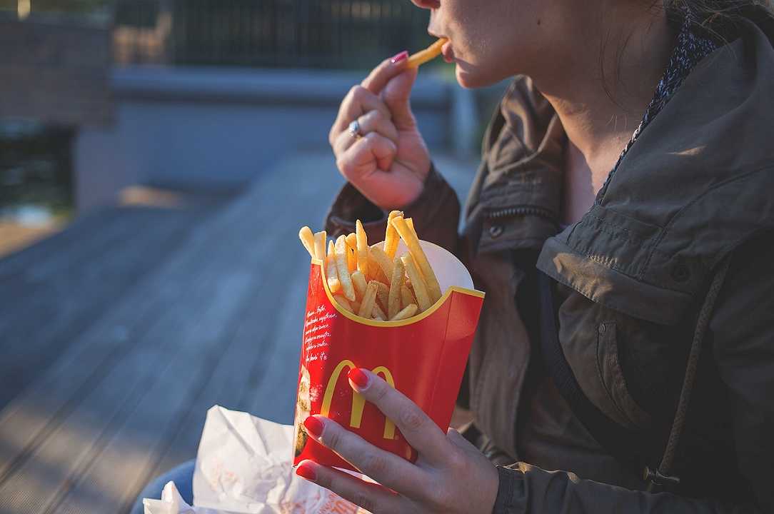 McDonald’s testa le patatine fritte dolci
