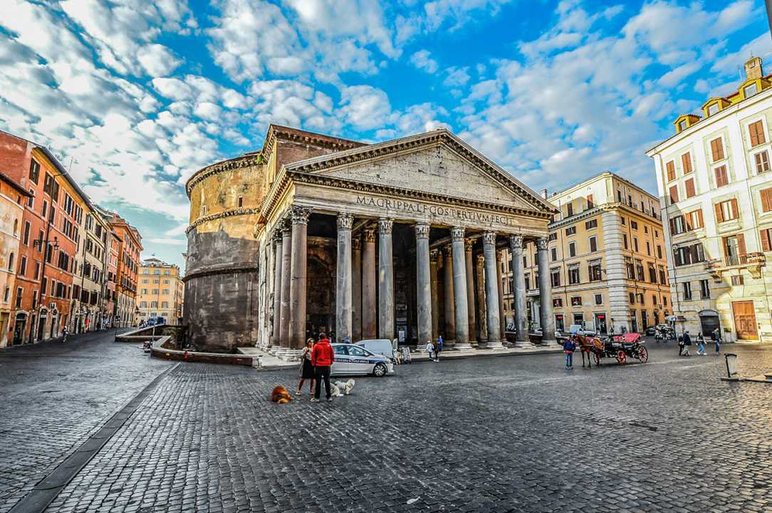 Roma, McDonald’s: dopo lo stop alle Terme di Caracalla, punta ad aprire al Pantheon