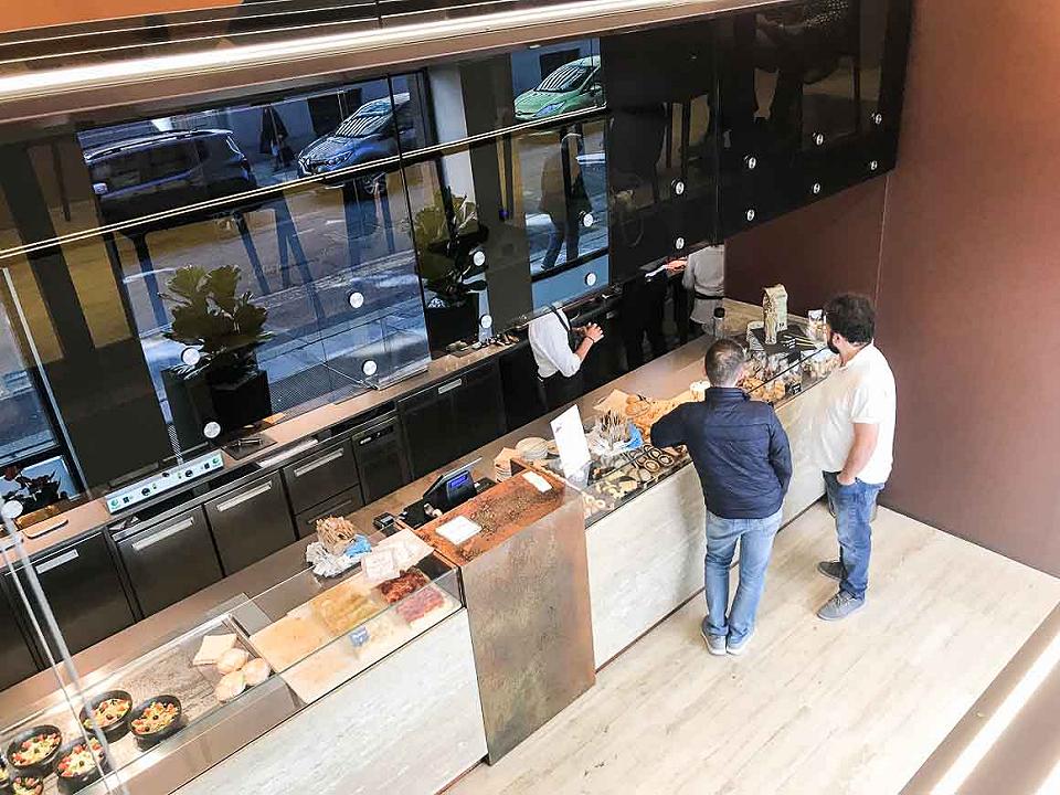 Freedom Lounge Bakery a Torino, recensione: la nuova pasticceria senza glutine in centro