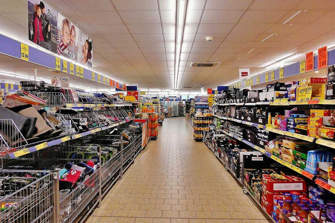 Supermercati: il Coronavirus colpisce il cibo sfuso, sale il confezionato