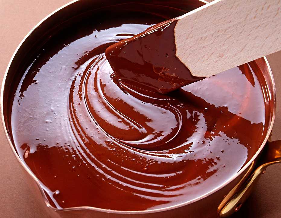 Cioccolato, come scioglierlo nei tre modi che conosciamo