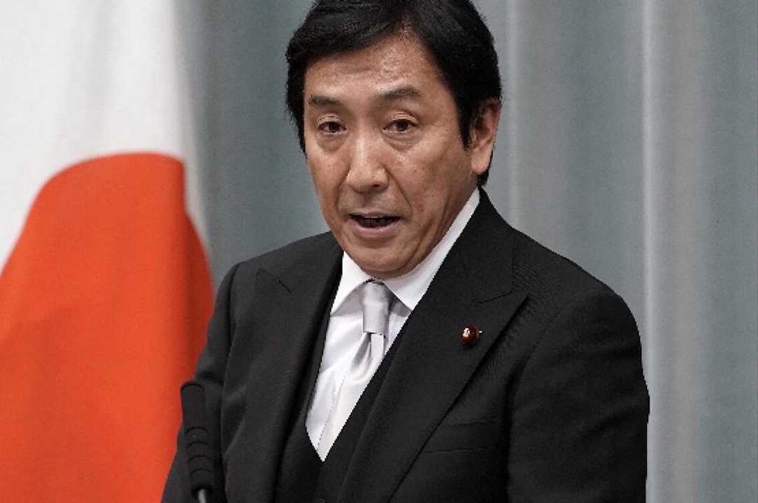 Meloni e arance in regalo agli elettori: si dimette ministro giapponese