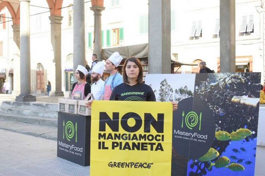 Greenpeace usa MasterChef per protestare contro l’impatto ambientale degli alimenti