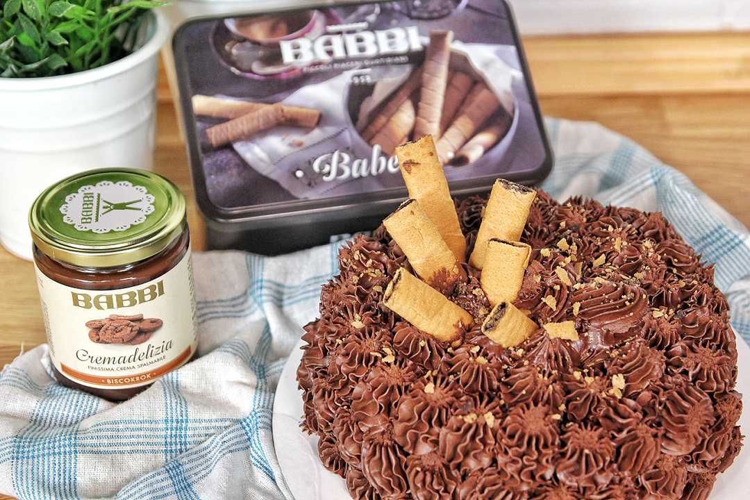 Torta girella con cremadelizia biscokrok Babbi