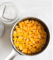 zucca a lessare nella pentola