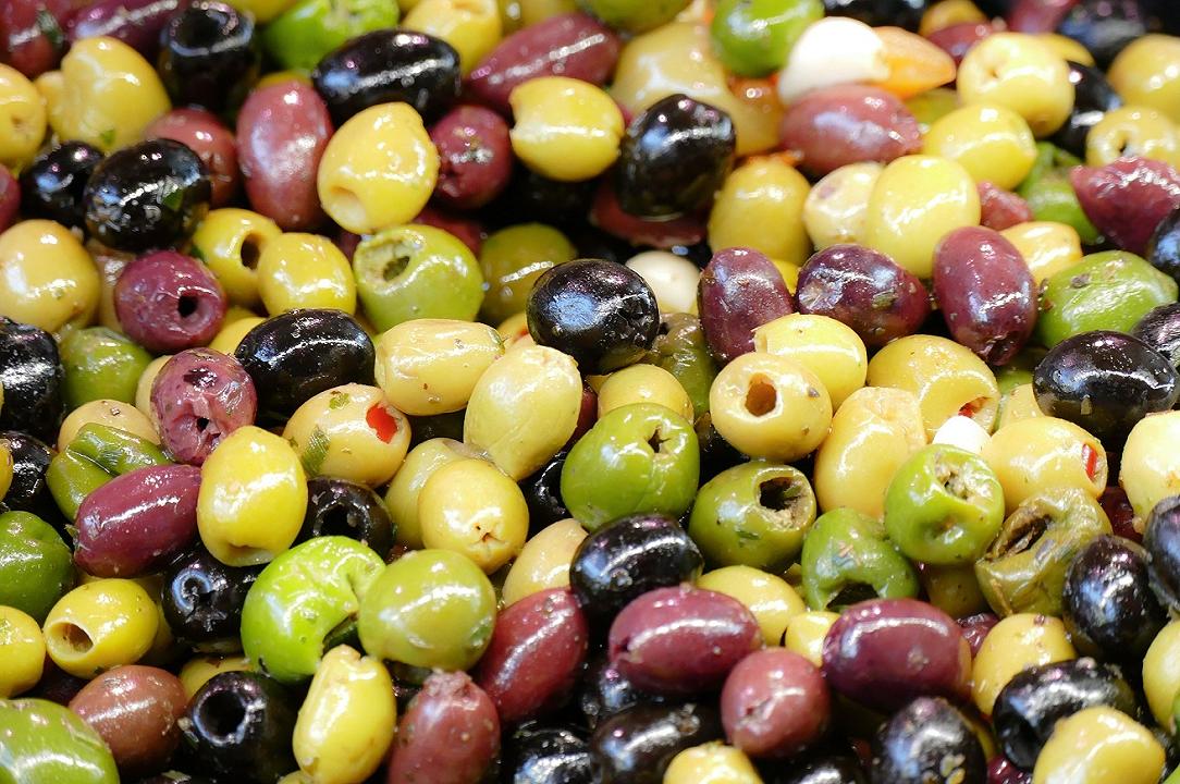 Sciacca: aumentano i casi di furti di olive, gli agricoltori chiedono più controlli
