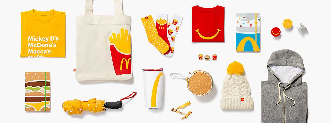 McDonald’s si dà al fashion e lancia una collezione di Natale
