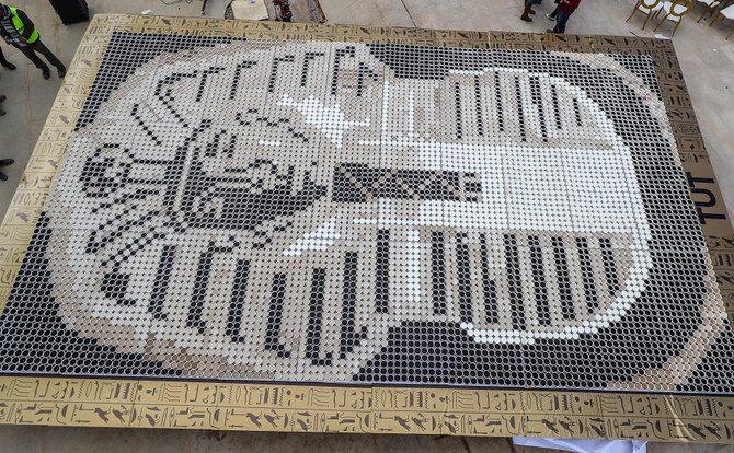 Egitto: il mosaico più grande del mondo con 7mila tazzine di caffè