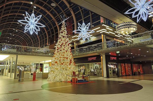 Supermercati aperti a Natale: a Genova i sindacati danno battaglia