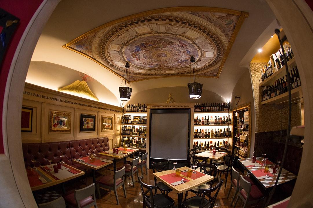 Ristoranti di Napoli Centro: dove mangiare tra pizzerie, trattorie e locali