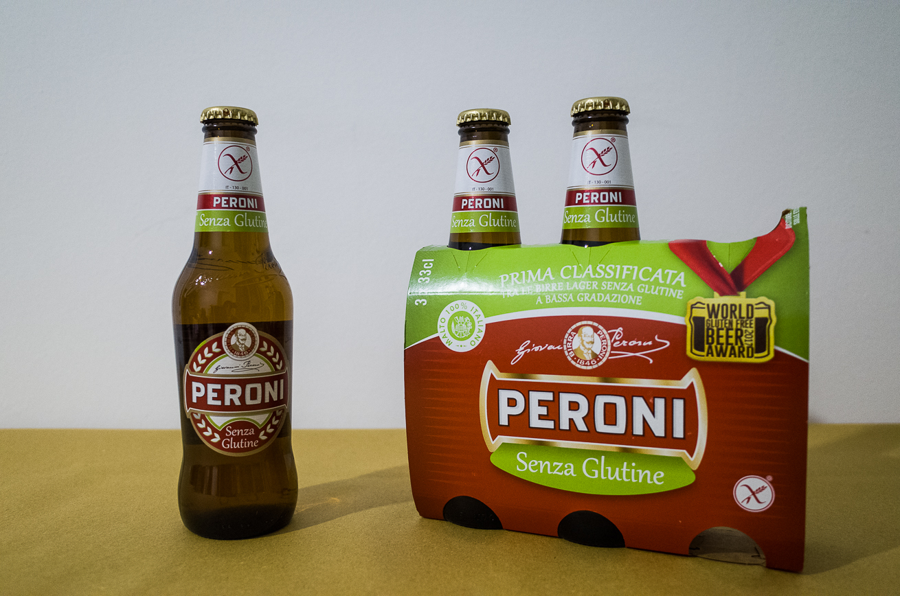 Peroni: packaging e bottiglia