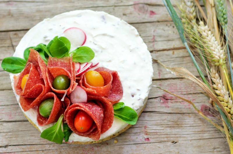cheesecake-salame-salata-3-ricette2