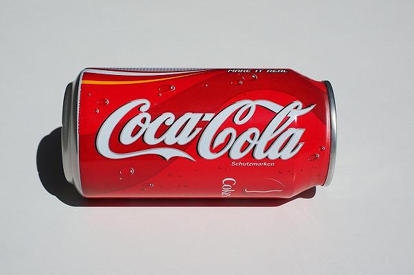 Coca Cola e bicarbonato di sodio: uno youtuber russo ha dedicato 4 anni a quest’esplosione